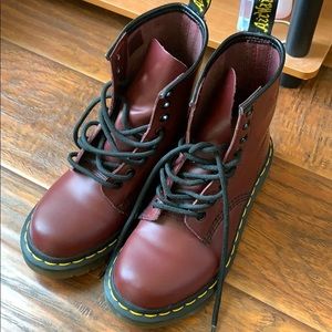 Dr martens 1460 boots cherry red US 5